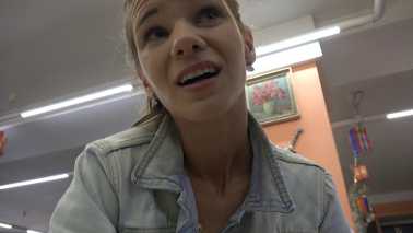 Czech Pawn Shop E05 - Sarah Kay - The Desperate Beauty Sarah Kay