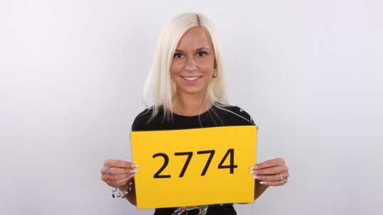 Czech Casting - Lucie 2774 aka Dido Angel
