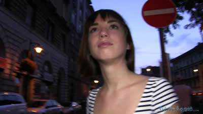 PublicAgent E237 - Tina