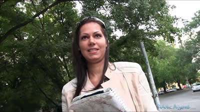 PublicAgent E121 - Cipriana