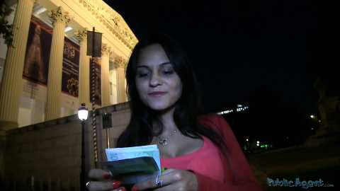 PublicAgent E234 - Aida Sweet