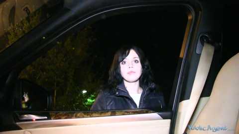 PublicAgent - Ilona - E251