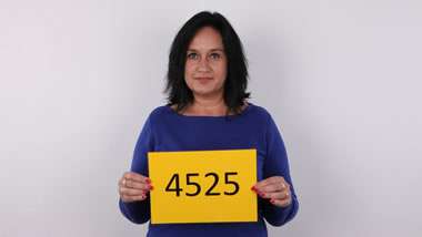 Czech Casting - Alena - 4525