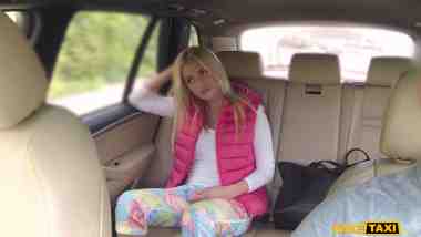 FakeTaxi - Cayla Lyons
