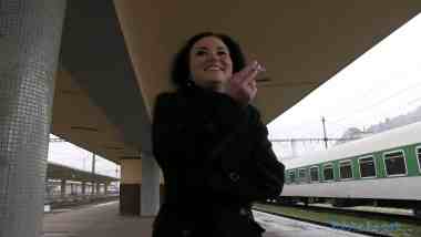 PublicAgent - Olivia - E165