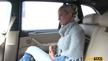 FakeTaxi - Nicole Vice - Married Lady Sucks and Fucks Driver