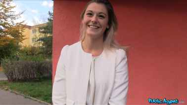 Public Agent - Agnes White - Sexy Teacher Fucking in a Car