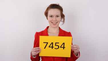 Czech Casting Klara 7454