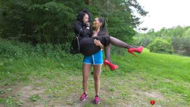 Lesbea - Alessa Savage And Katana - Devious Lesbian Gets Her Asian Babe