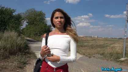 PublicAgent - Baby Nicols - Hot Latina Twerks On His Cock