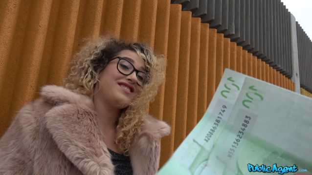 Public Agent - Alma Del Rey - Spanish Bald Pussy Fucked