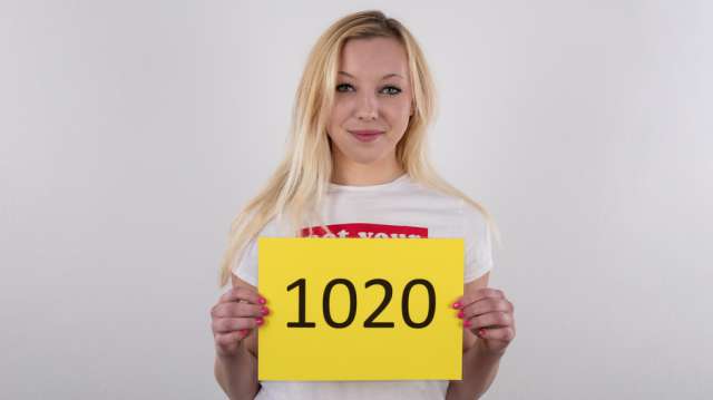 Czech Casting - Eva 1020