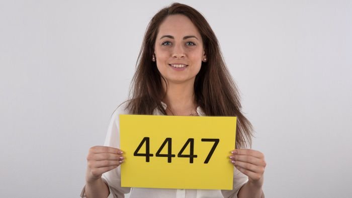 CzechCasting - Oxana 4447