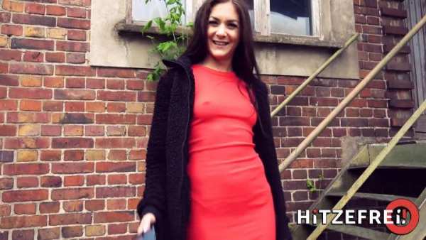 Hitzefrei - Lullu Gun - Hot Fuck In The Car