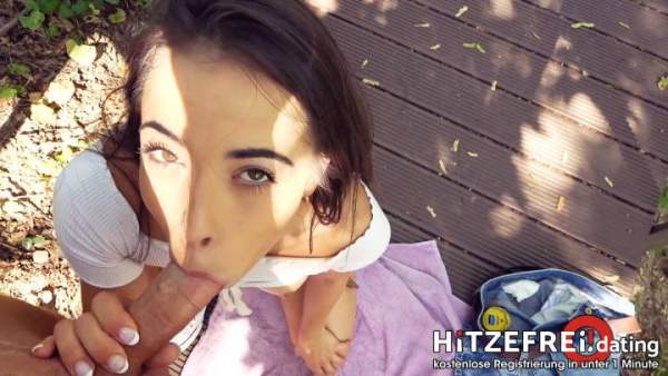 Hitzefrei - Anastasia Brokelyn - Bangs In The Park Part 2