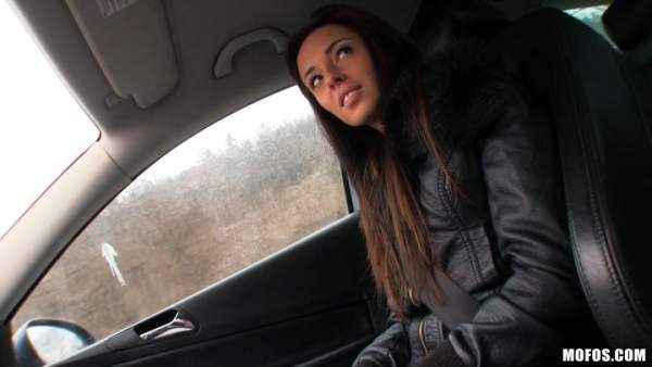 StrandedTeens - Gina Devine - Give Me a Ride, I'll Give You One Too