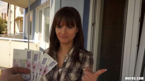 PublicPickUps - Rita - The Perfect View