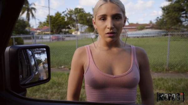 StrandedTeens - Abella Danger - We All Scream For Ice Cream