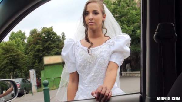 StrandedTeens - Amirah Adara - Rejected Bride Bangs Stranger