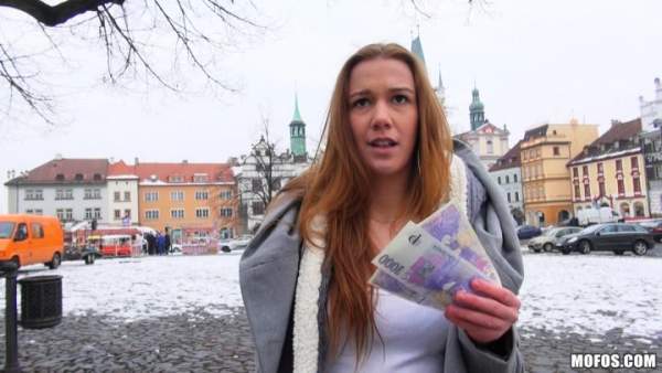 PublicPickUps - Dominika aka Alexis Crystal - Today's Special: One Skank, Served Over-Easy