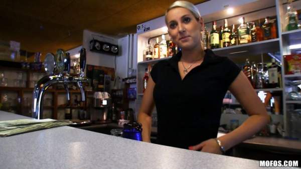 PublicPickUps - Lenka aka Laila Star - Back Room Bangathon