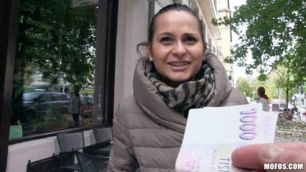 PublicPickUps - Emily aka Ashley Woods - A Fair Trade