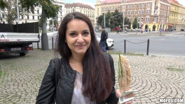 PublicPickUps - Lili Devil - What Else Are You Selling