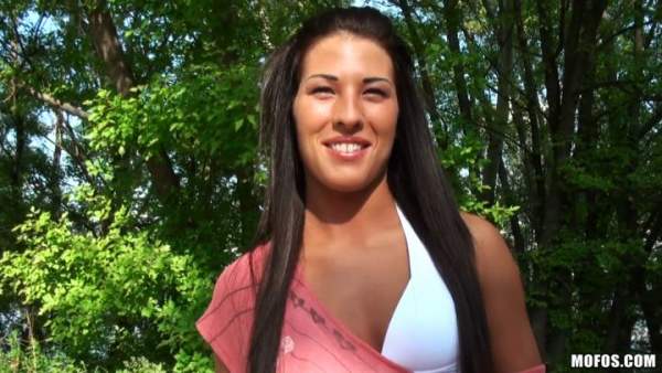 PublicPickUps - Maria Fiori - Euro Seduced by a Stranger