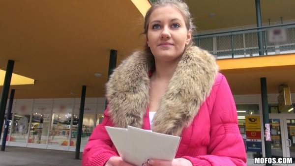 PublicPickUps - Gabriella Danielsova - Lilia's Outdoor Public Sex