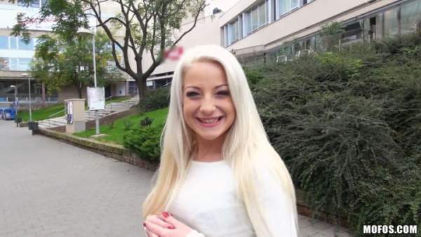 PublicPickUps - Anastasia Blonde - Casual Hook-Up