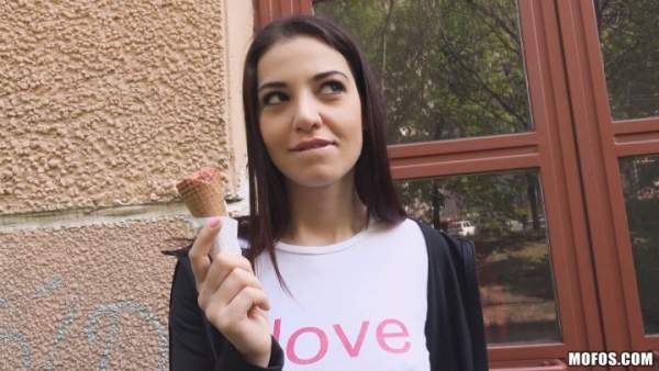 PublicPickUps - Jessica Malone - Euro Tease Licks Cock