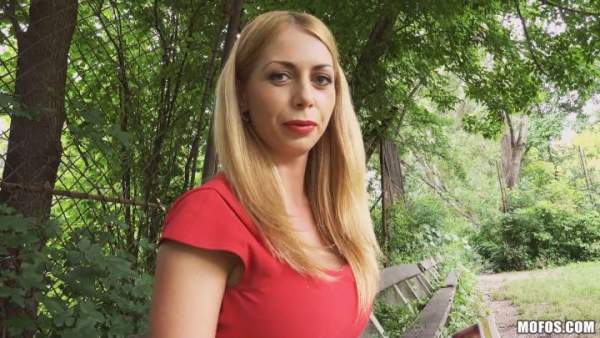 PublicPickUps - Izabella aka Isabella Clark - Classy Russian Doesn't Wear Panties