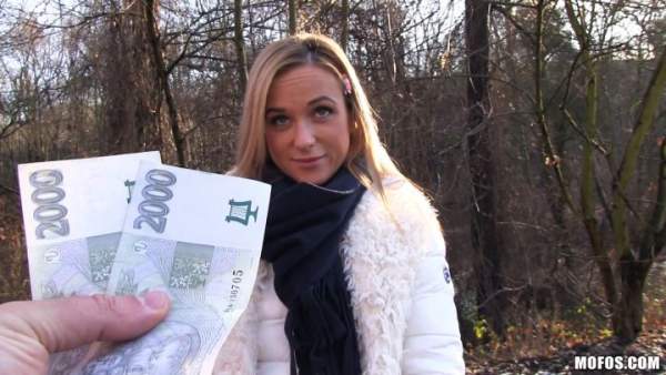 PublicPickUps - Cristal Caitlin - Euro Babe Rides Dick Outdoors