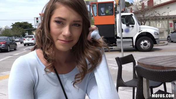 PublicPickUps - Kirsten Lee - Slender Cutie Spreads her Pussy