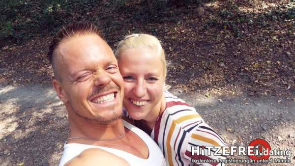 Hitzefrei - Jana Schwarz - Hot Outdoor Fucking In The Morning