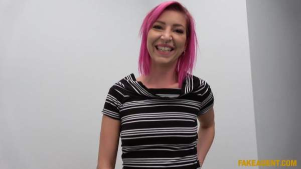 FakeAgent - Alex Bee - Punk Rocker Loves Rough Sex