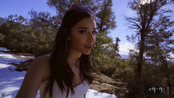 StrandedTeens - Emily Willis - Deep In The Woods