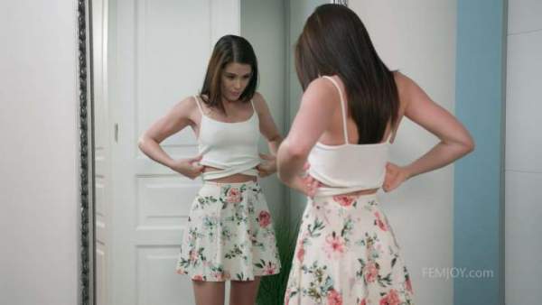 FemJoy - Little Caprice - Reflections