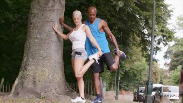 Hustler - Blanche Bradburry - Cheating MILFs 3