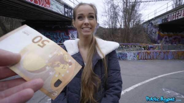 PublicAgent - Kinuski - Give My Friend A Blowjob For Cash