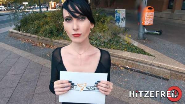 Hitzefrei - Lou Nesbit - First Some Fussing, Then Some Fucking