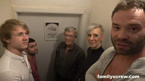 FamilyScrew - Espoir - Cumming Together As A Family At A Swingers Club
