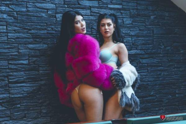 Lesbea - Lady Dee and Atlanta Moreno - Big Tits Bunny Has Treats To Share