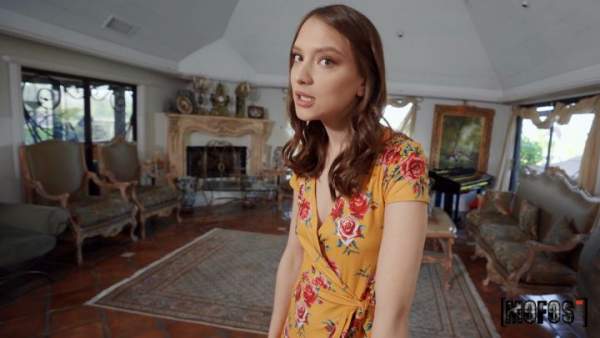 ShareMyBF - Izzy Lush And La Sirena - European Antique Bargain