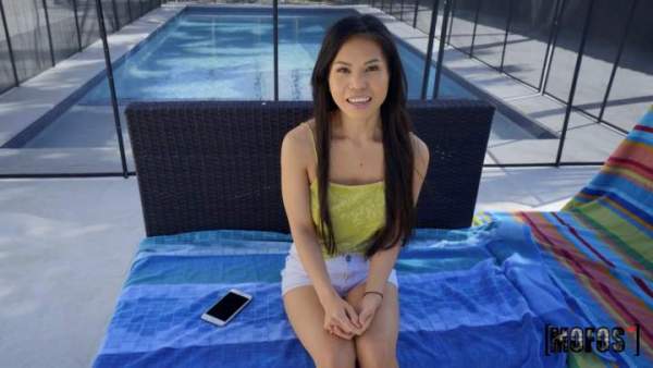 DontBreakMe - Evie Ling - Petite Asian Stretched Out