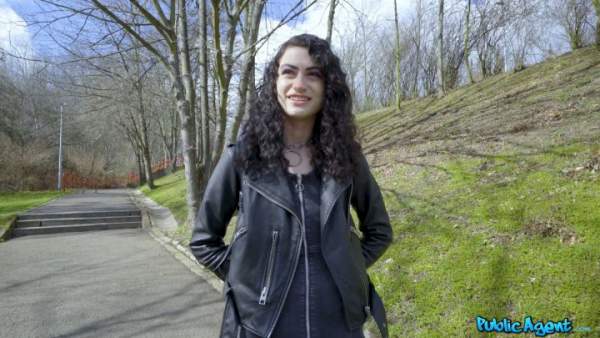 PublicAgent - Lydia Black - The Pre-Lockdown Fuck