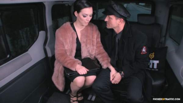 FuckedInTraffic - Stunning Ukrainian Model Sarah Highlight Fucks Chauffeur In The Backseat