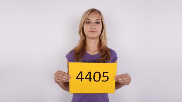 CzechCasting - Iva 4405