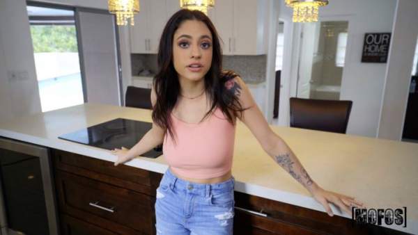 StrandedTeens - Melody Foxx - Where's That Cheating Little Slut?