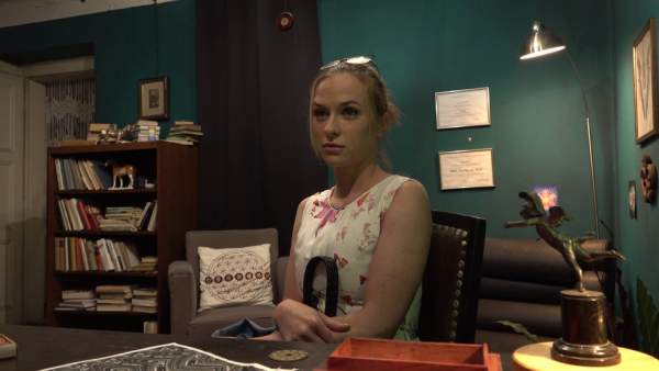 CzechHypno E04 - Married Beauty Vinna Reed